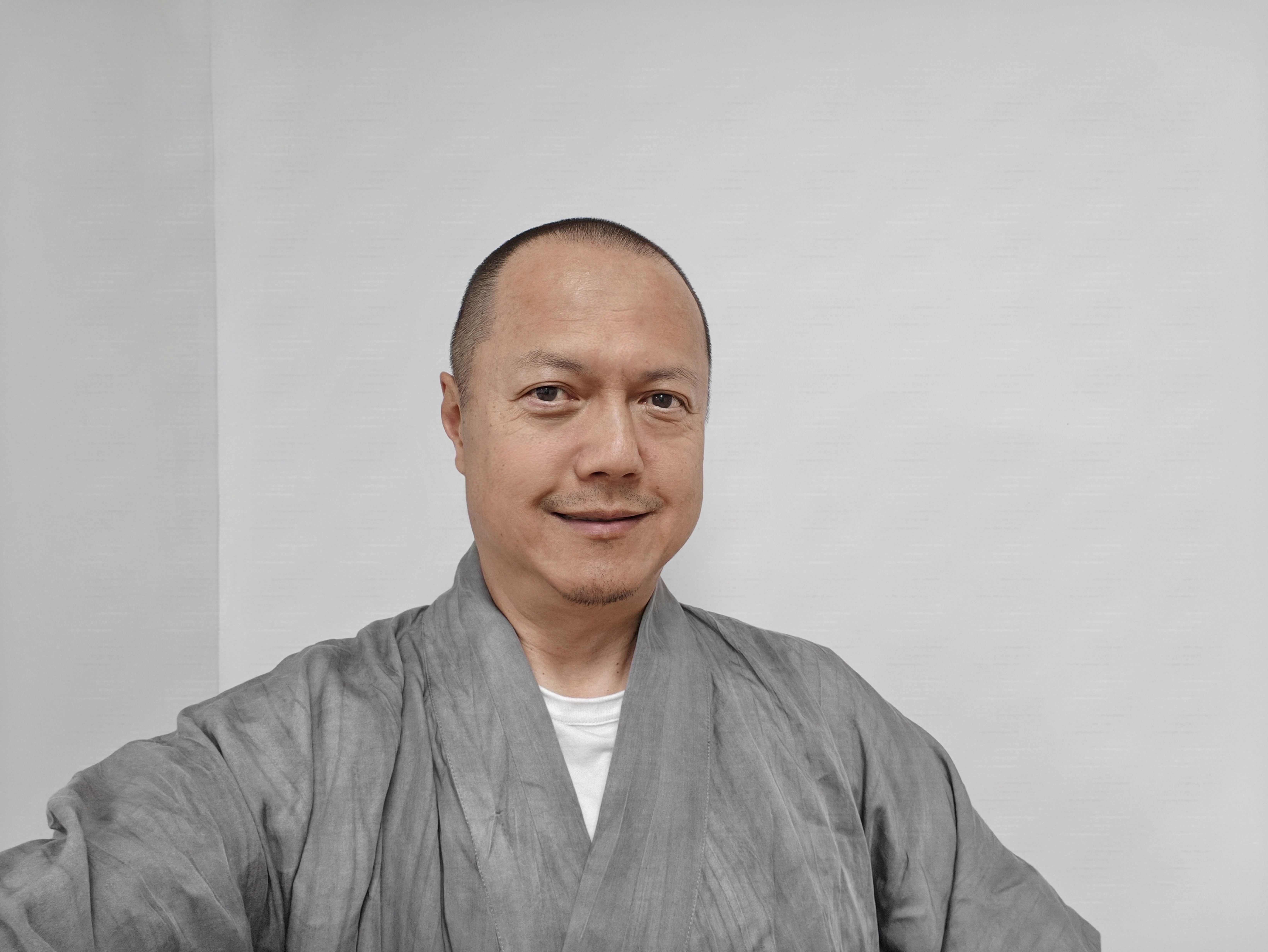 Portrait of Dr. Jun Luo